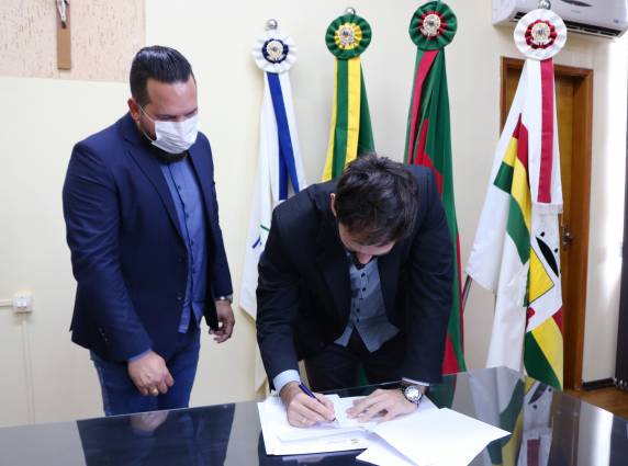 Prefeitura e Três de Maio renova convênio com o HSVP - foto 2