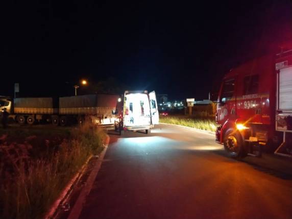 Colisão entre carretas de pai e filho deixa homem ferido no RS - foto 3