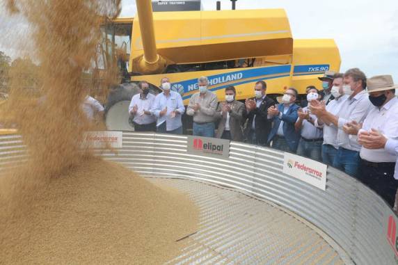 Evento em Capão do Leão contou com lideranças da política e do agronegócio