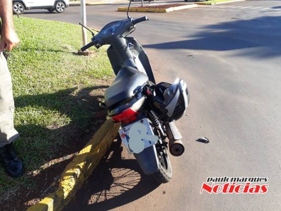 Motociclista fica ferida em acidente na rótula Willy Beckert em Três de Maio - foto 3