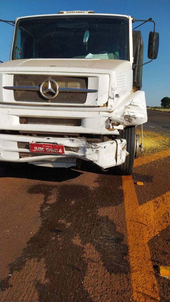 Acidente no trevo de entroncamento da BR-468 e ERS-210 em Campo Novo - foto 3