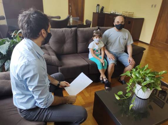Lista foi criada após a criança observar lixo jogado na rua