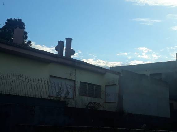 Pancadas de chuva e trovoadas abrem a estação no Estado