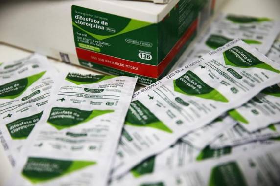 Medicamentos utilizados não têm eficácia comprovada contra a doença e causam efeitos colaterais, como hepatite, hemorragias, insuficiência renal e arritmias
