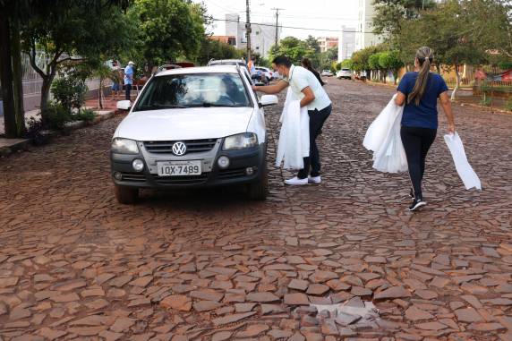 Imunização será realizada por meio de sistema drive-thru