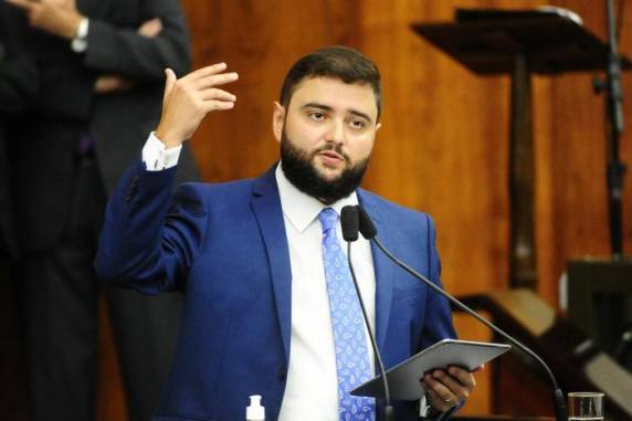 Gabriel Souza planeja concorrer a deputado federal