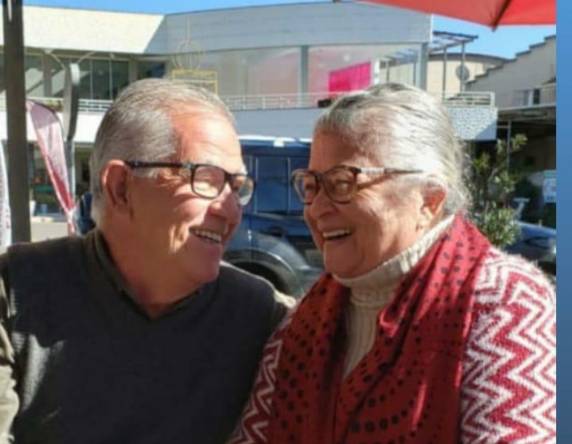 Quando família chegou do enterro da idosa, soube que o marido também havia morrido. Filha e genro do casal estão na UTI também pelo coronavírus