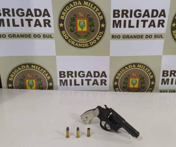 Crime ocorreu no Bairro São Jorge. Ocorrência iniciou às 21h30min de ontem e encerrou às 5h30min de hoje (12)