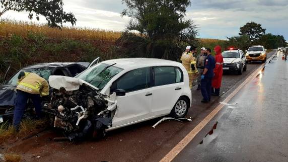 Acidente deixa dois feridos na RS 344 em Giruá - foto 2
