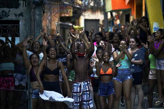 Polícia Civil do Rio nega execuções em operação com 25 mortos no Jacarezinho - foto 7