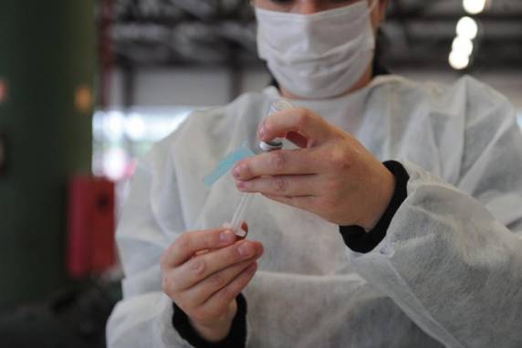 No RS, maior risco é de novos atrasos na aplicação de segunda dose da CoronaVac