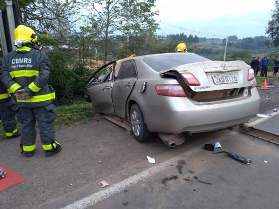 Acidente com vítima fatal é registrado na BR 158 em Cruz Alta - foto 5