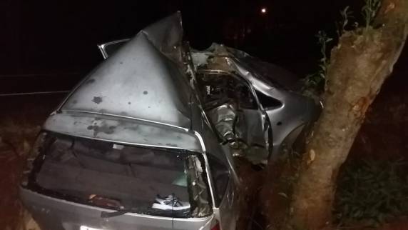 Motorista perde controle do carro na ERS 585 - foto 3