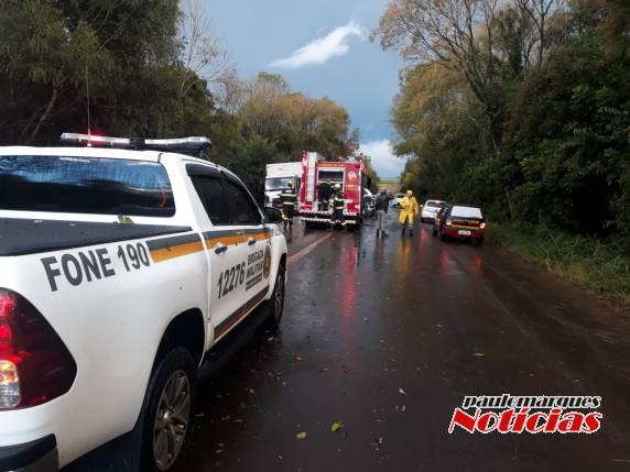 Casal de idosos morre em colisão frontal entre veículos na BR 472 em Três de Maio - foto 3