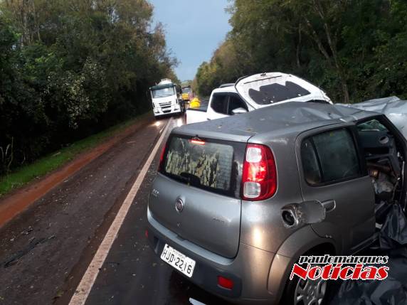 Casal de idosos morre em colisão frontal entre veículos na BR 472 em Três de Maio - foto 6