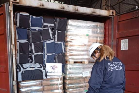 Os bastidores da maior apreensão de drogas da história do porto de Rio Grande - foto 5