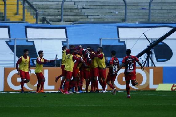Tricolor sofreu, na Arena, a segunda derrota em dois jogos no campeonato