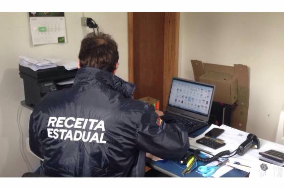 Os trabalhos se iniciaram com base em indícios de irregularidades verificados a partir de ferramentas que permitem observar o comportamento individual de empresas no recolhimento de ICMS