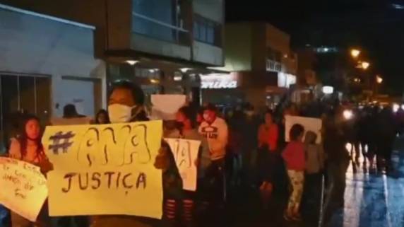 Polícia prende suspeito pela morte de adolescente de SC encontrada amarrada em árvore - foto 3