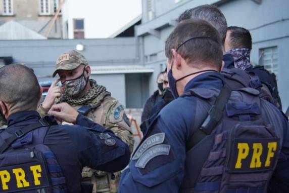 Material foi recolhido por Brigada Militar, Polícia Civil, Polícia Rodoviária Federal e Polícia Federal