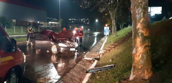Dois outros ocupantes do veículo ficaram feridos