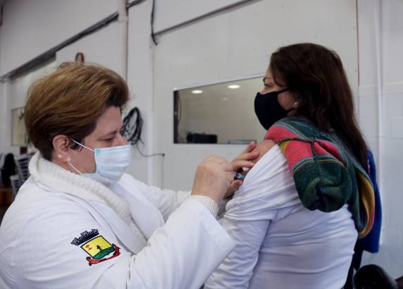 O drive-thru ocorreu nas dependências da Igreja Batista