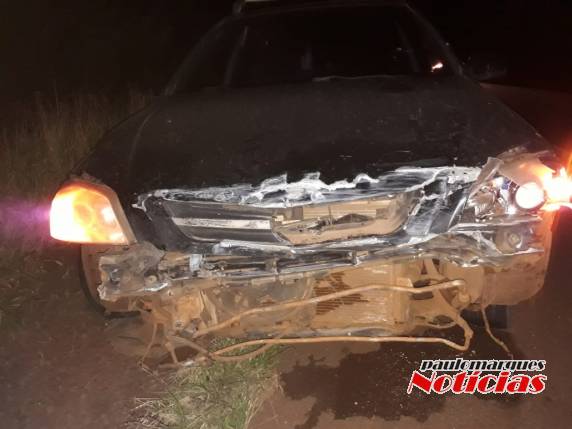 Colisão lateral envolve dois veículos na BR 472 em Três de Maio - foto 2