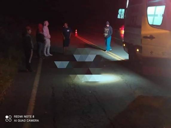 Segundo informações a vítima encontrava-se atropelado nas proximidades de um motel no sentido Portela - Miraguaí