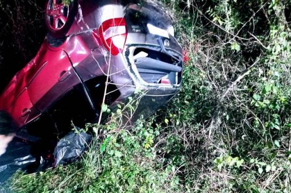 Acidente foi no km 208 da BR-470, próximo ao acesso a Faria Lemos