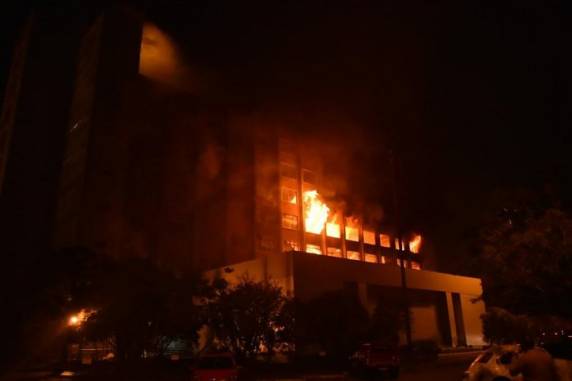 Incêndio atinge prédio da Secretaria de Segurança Pública do RS - foto 3