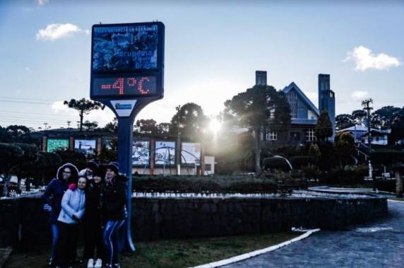 Ao menos seis cidades registram mínimas abaixo de 0°C por volta das 8h.