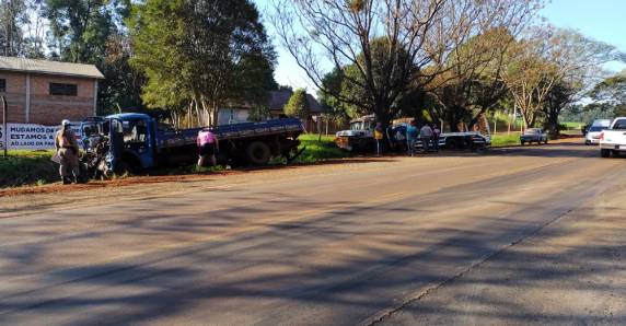 Fato ocorreu na tarde desta sexta-feira e envolveu dois caminhões