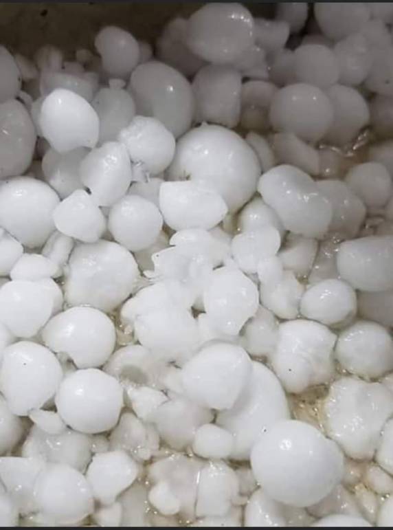 VÍDEO; temporal de granizo em Três de Maio na noite desta segunda-feira - foto 5