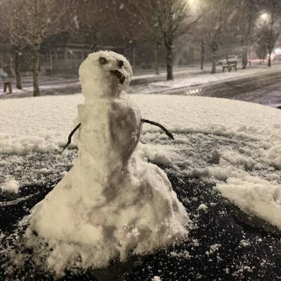 Estado também teve queda de chuva congelada em diversos municípios
