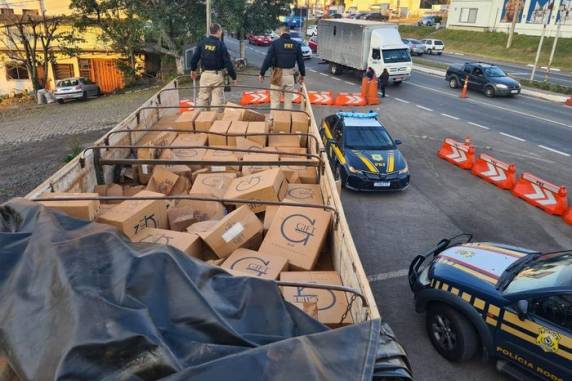 Carga estava em um caminhão com placas de Quevedo. O motorista foi preso