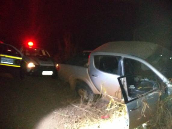 Caminhonete roubada em Tiradentes do Sul é abandonada por meliantes no interior de Crissiumal após perseguição da BM - foto 3