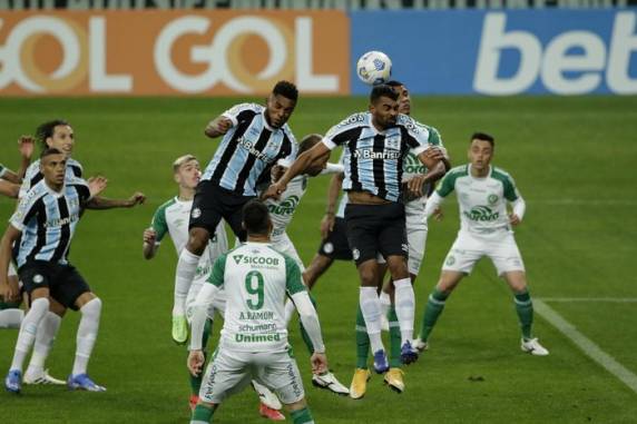 Após sofrer gol nos primeiros minutos, Tricolor ganhou com gols de Alisson e Borja