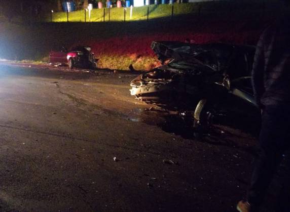 Um homem de 40 anos morreu no local