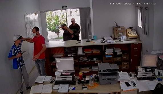 Assalto ocorreu na manhã desta segunda-feira