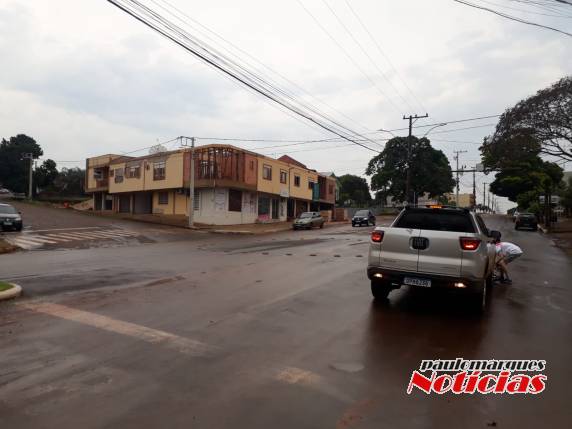 Motociclista fica ferido em acidente no Centro de Três de Maio - foto 4