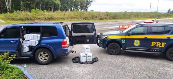Carga estava em caminhonete que vinha do Uruguai e seria levada até o norte do RS