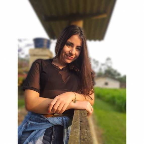 Colisão ocorreu em Pomerode. Bebê e duas crianças estão entre as vítimas.