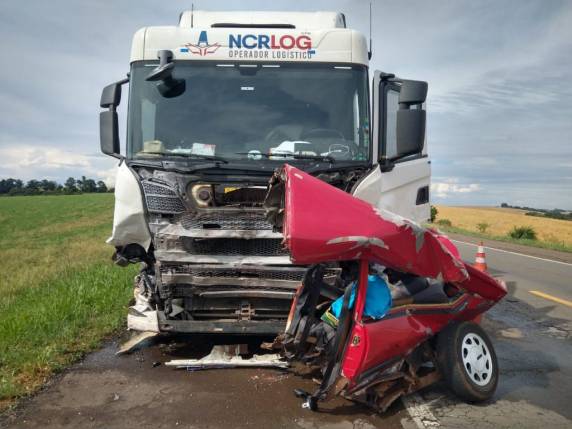 No Passat, estava o homem identificado como Deividi Leidens Anhanha, 27 anos.