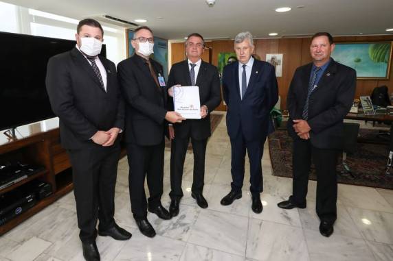 Foi formalizado pelo Administrador Carlos Norberto Filipin, Delegado Regional do CRA/RS