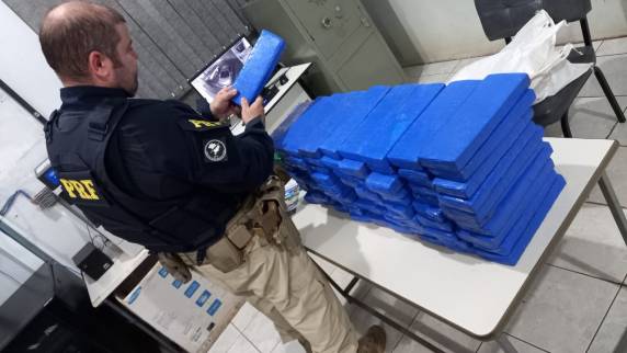 Os traficantes viajavam com o filho de 5 anos