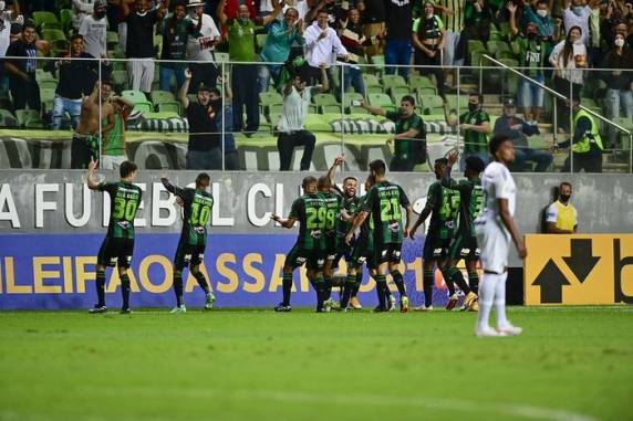 Time mineiro venceu com gols de Felipe Azevedo, Ademir e Juninho. Ferreira descontou para o Tricolor