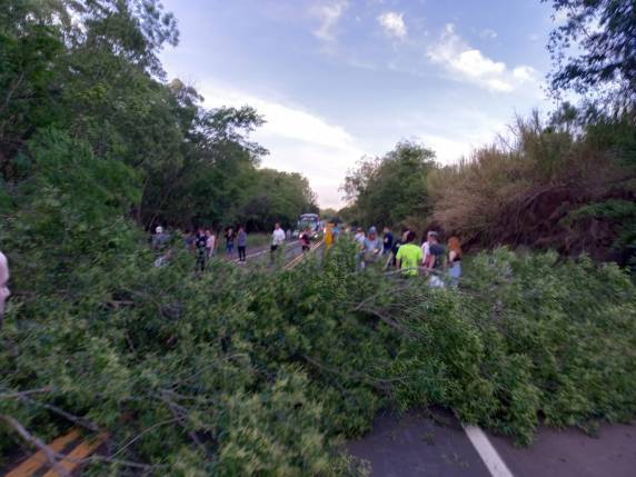 Grave acidente na BR 472 em Boa Vista do Buricá - foto 5
