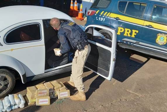 Polícia Rodoviária Federal abordou o suspeito na BR-285, em Passo Fundo