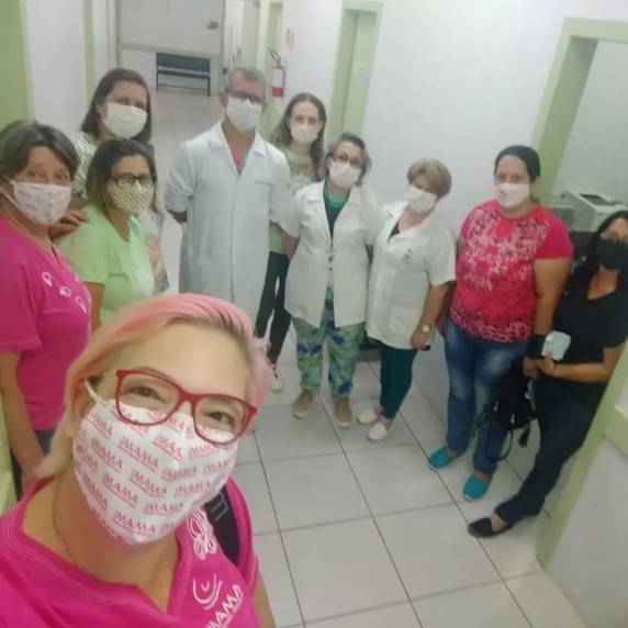 Vendas das camisetas ocorreram no Outubro Rosa