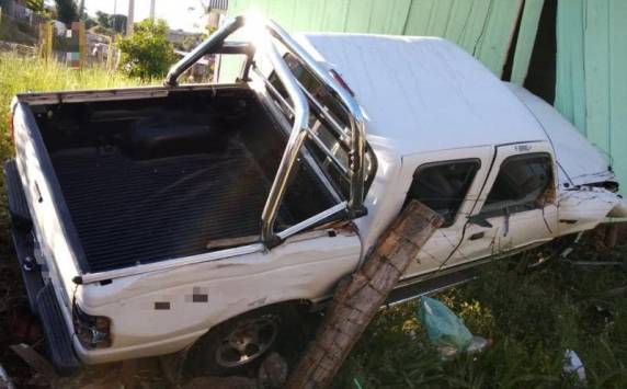 Segundo os bombeiros, quando chegaram no local a criança estava morta no colo da mãe